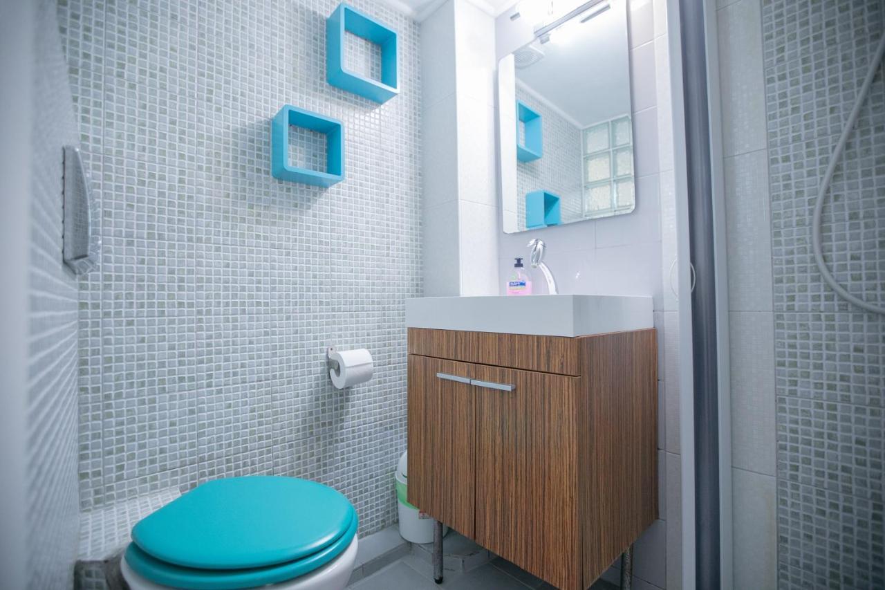 Orange And Blue Studio Downtown 5 Min From White Tower Apartment Thessaloniki Exterior photo
